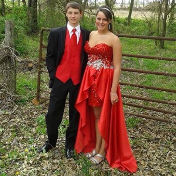 Red Prom Dress - Picture 4 of 4