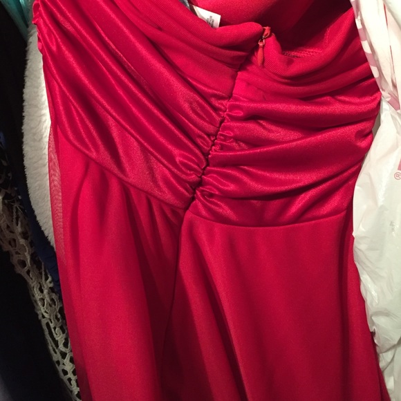 Dress - Picture 2 of 3