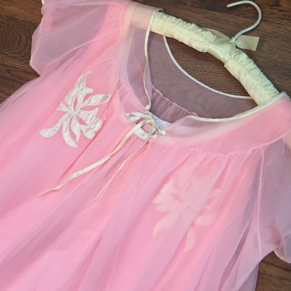 🚫SOLD🚫Vintage 2 piece sleep set in pink - Picture 4 of 4