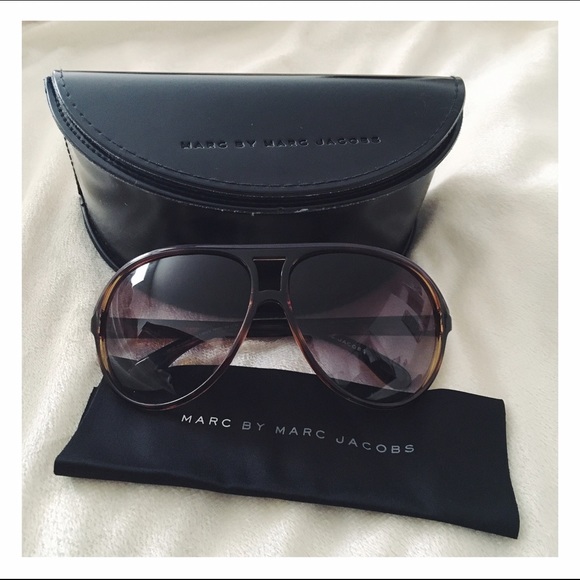 Marc Jacobs Sunglass