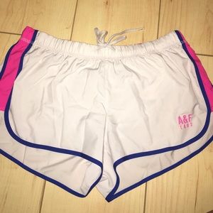 Running/athletic shorts
