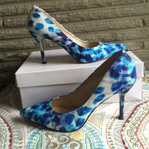 Blue patterned Nine West heels