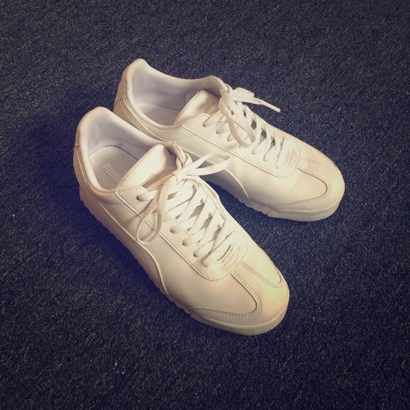 Puma Roma White Sneaker Shoe