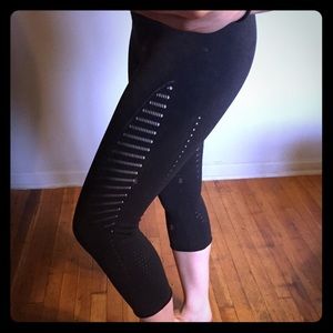 Lululemon RARE- high waist/compression/laser cuts