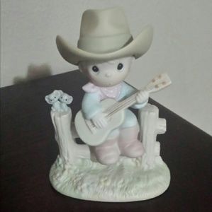 Precious moments, Hallelujah country.