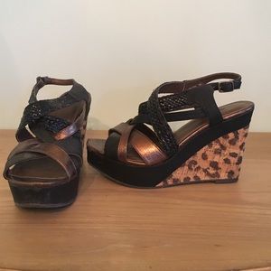 BKE animal print wedges