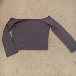 Cute grey crop top!