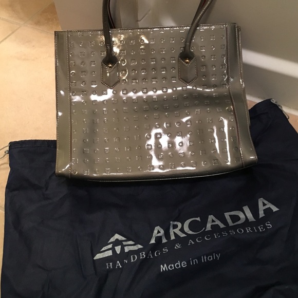 Patent leather Arcadia handbag