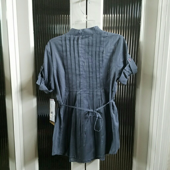 Cute Casual Top - Picture 2 of 2