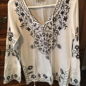 White w blue embroidery tunic! Beach coverup.