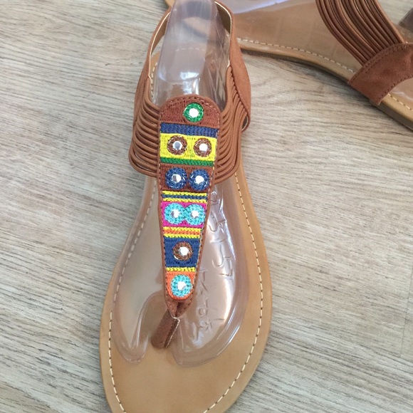 Sandals - Picture 2 of 2
