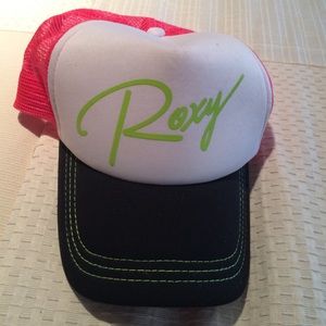 Roxy trucker - snap back