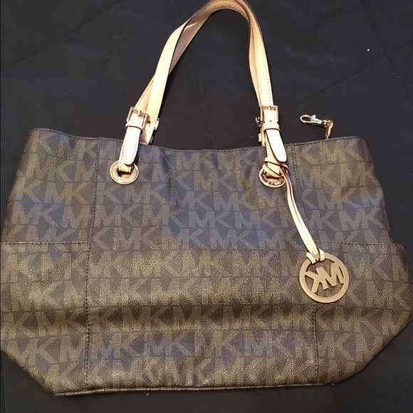 Brown logo mk tote for Anna!!!!!