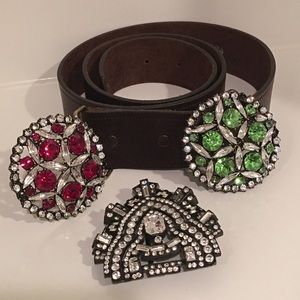 Leather Belt with 3 changing belt buckles.