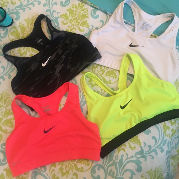 Nike sport bra bundle