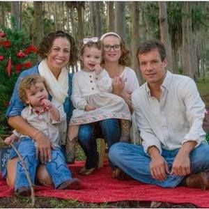 Meet your Posher, Corrie