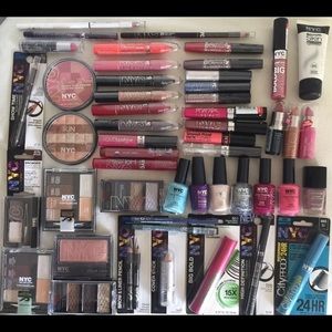 New!!! NYC Mixed Lot Of 50 Makeup / Wholesale
