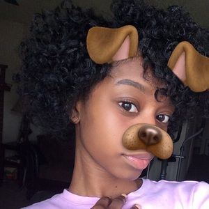 Meet your Posher, Nina