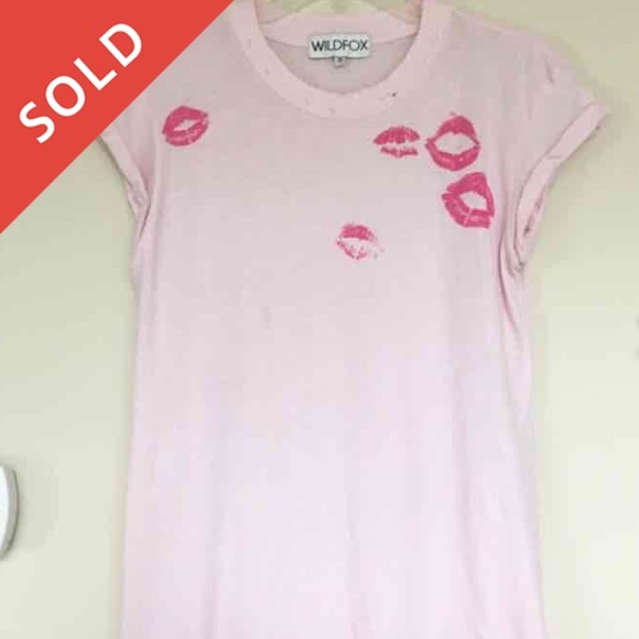📍SOLD📍Wildfox tee