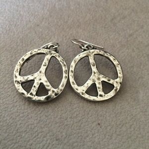 Lucky Brand silver peace sign earrings