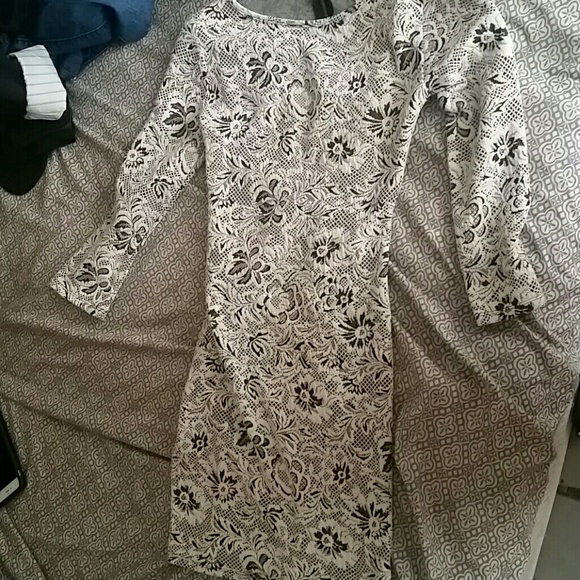 Quarter length sleeve floral dress