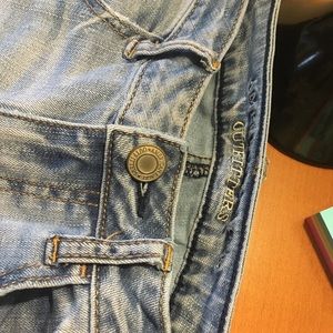 Light wash AEO skinny jeans