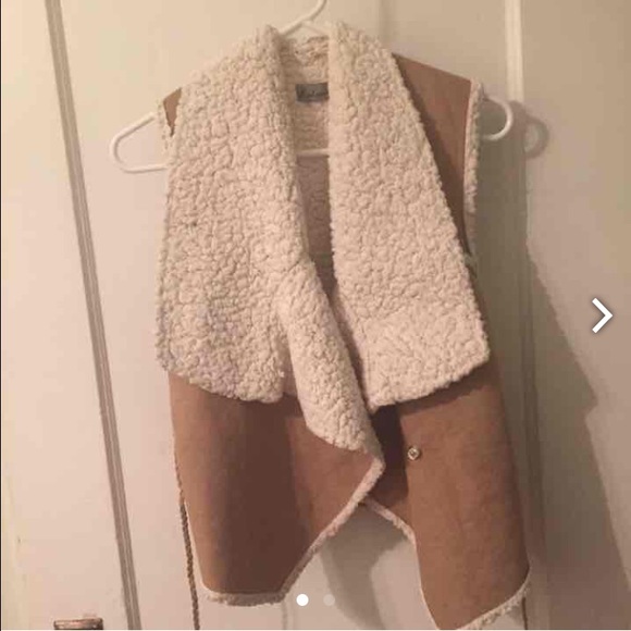NWOT Faux Shearling Vest