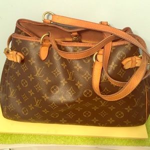 Louis Vuitton bag authentic