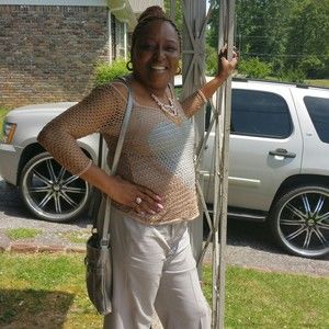 Meet your Posher, Valerie