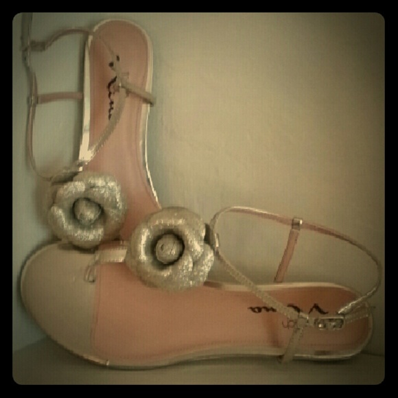 Summer sandals