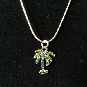 Palm tree necklace