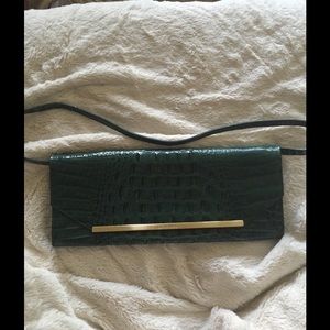 Brahmin clutch