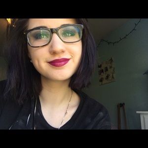 Meet your Posher, Annie