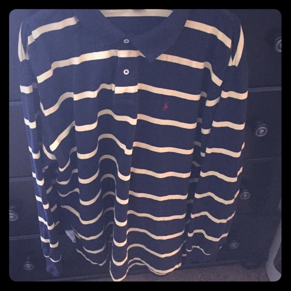 Long sleeve Men Polo Shirt 2xl. Great condition.