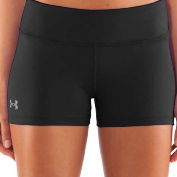Under Armour shorts xs