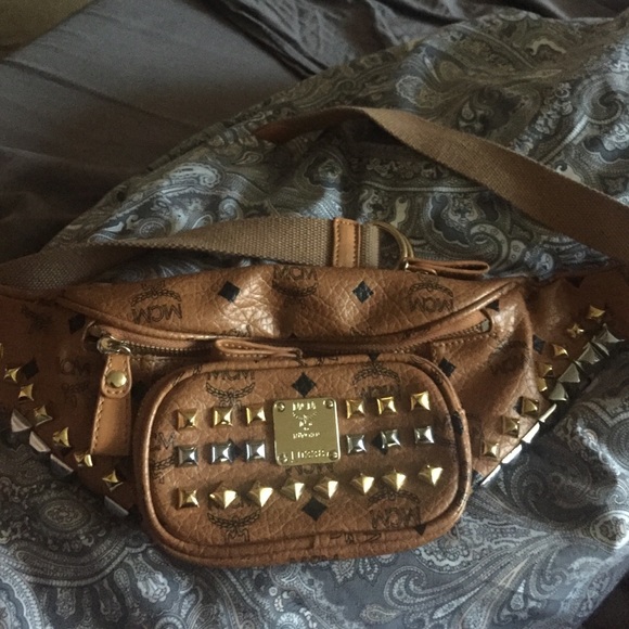Mcm fanny pack