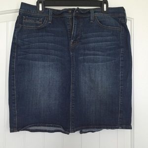Levi blue jean skirt
