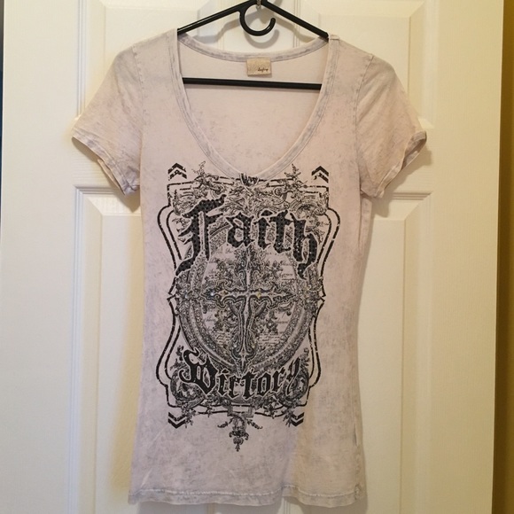Women's Daytrip shirt