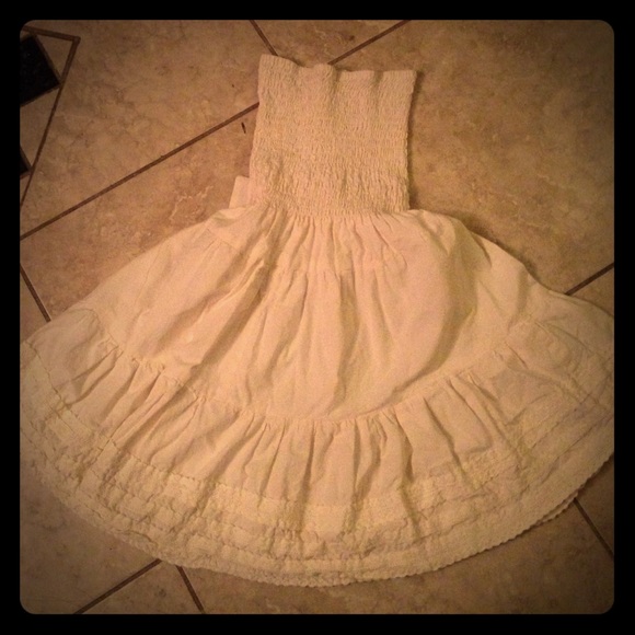 Strapless country dress!!💃🏼💃🏼