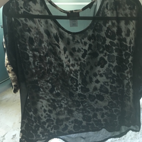 Leopard top - Picture 2 of 2