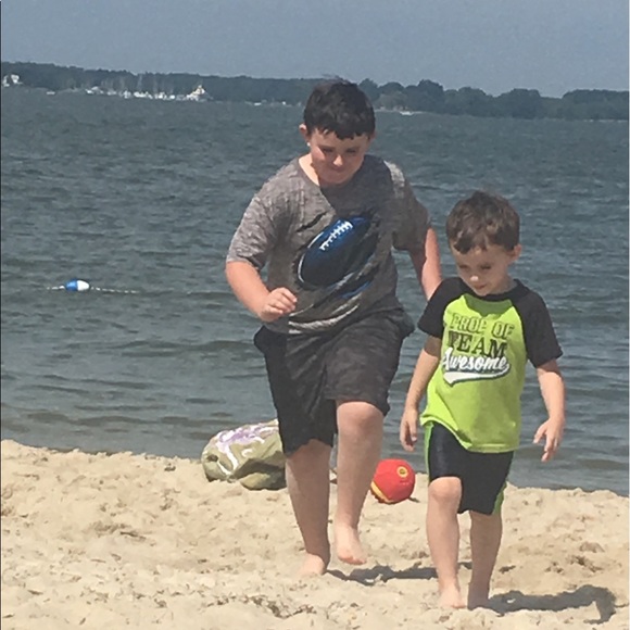 Meet your Posher, Karen. - Picture 3 of 4