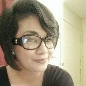 Meet your Posher, Arcelia