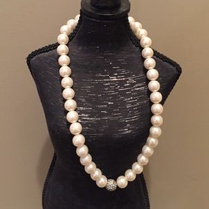 NEW Loft necklace