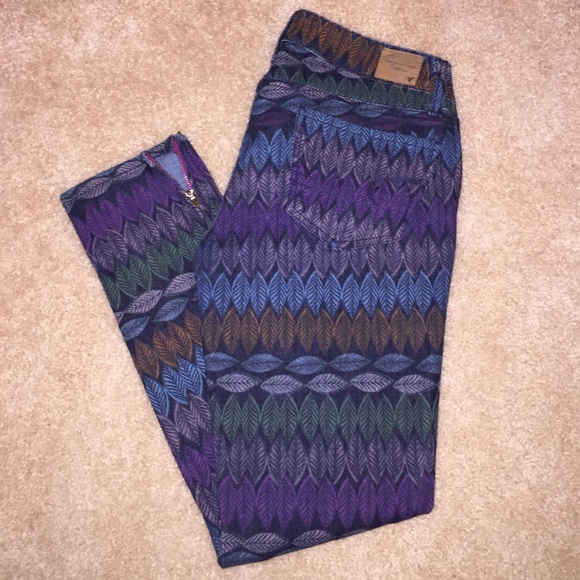 👇🏽REDUCED👇🏽AE Printed Jegging Size 4