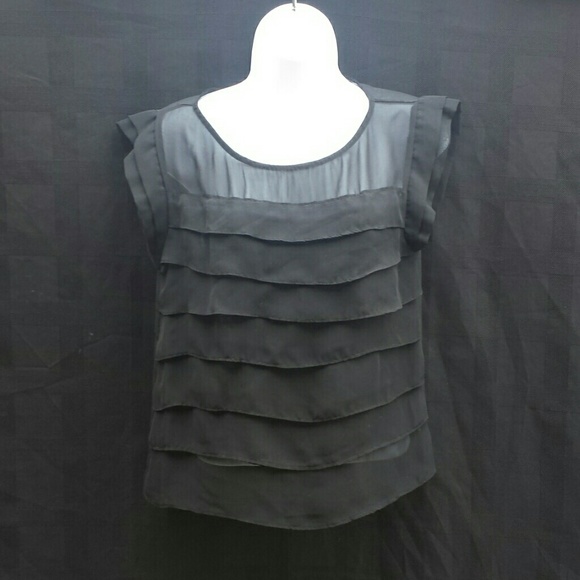 Black little shirt size M