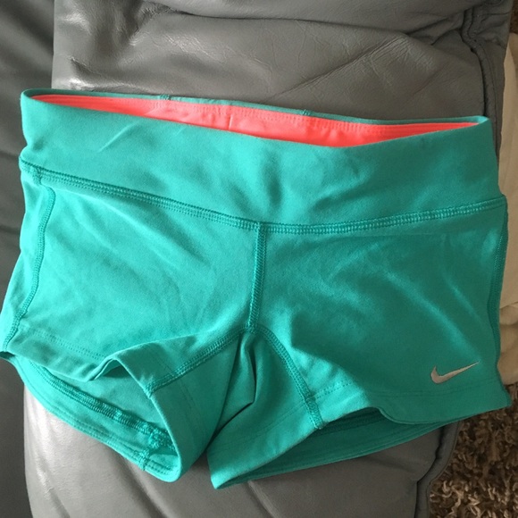 Nike spandex (mint) xs