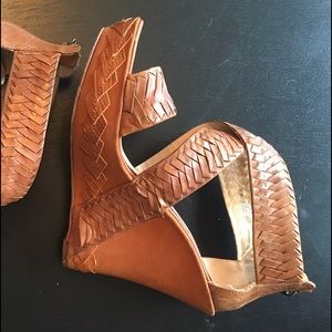 House of Harlow 1960 Shoes - ✨House of Harlow 1960 Veronika Woven Wedge Sandals House of Harlow 1960 Shoes - ✨House of Harlow 1960 Veronika Woven Wedge Sandals