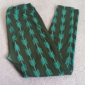 T&C Arrow LuLaroe Leggings