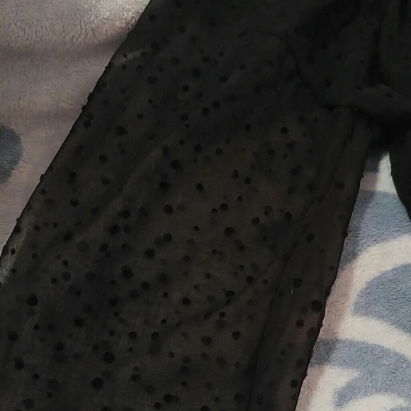 Sheer Body Action Design - Picture 4 of 4