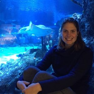 Meet your Posher, Stephanie